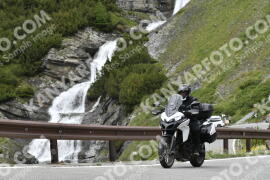 Photo #3305324 | 01-07-2023 12:48 | Passo Dello Stelvio - Waterfall curve