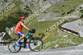 Photo #2713495 | 22-08-2022 12:52 | Passo Dello Stelvio - Waterfall curve BICYCLES