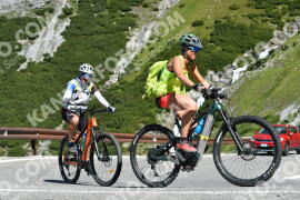 Photo #2242415 | 06-07-2022 10:16 | Passo Dello Stelvio - Waterfall curve BICYCLES