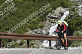 Photo #3348722 | 04-07-2023 09:55 | Passo Dello Stelvio - Waterfall curve BICYCLES