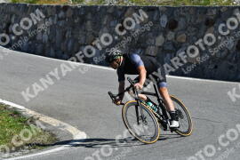 Photo #2503355 | 04-08-2022 10:40 | Passo Dello Stelvio - Waterfall curve BICYCLES