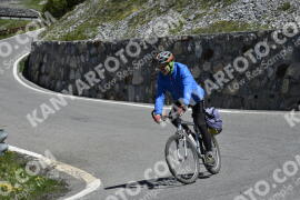 Fotó #2114017 | 10-06-2022 11:31 | Passo Dello Stelvio - Vízesés kanyar Bicajosok