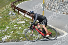Photo #2400992 | 25-07-2022 13:14 | Passo Dello Stelvio - Waterfall curve BICYCLES