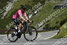 Photo #3243608 | 26-06-2023 10:21 | Passo Dello Stelvio - Waterfall curve BICYCLES