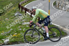 Photo #2179485 | 24-06-2022 12:19 | Passo Dello Stelvio - Waterfall curve BICYCLES
