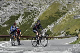 Photo #2810607 | 04-09-2022 10:58 | Passo Dello Stelvio - Waterfall curve BICYCLES