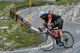 Photo #2371556 | 22-07-2022 13:26 | Passo Dello Stelvio - Waterfall curve BICYCLES