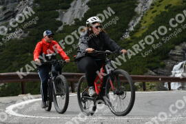 Photo #2691357 | 20-08-2022 15:50 | Passo Dello Stelvio - Waterfall curve BICYCLES
