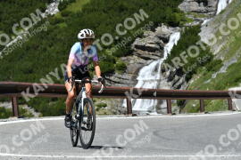 Photo #2288626 | 12-07-2022 12:36 | Passo Dello Stelvio - Waterfall curve BICYCLES