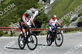 Photo #2183953 | 25-06-2022 09:50 | Passo Dello Stelvio - Waterfall curve BICYCLES