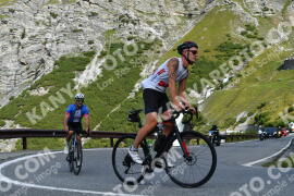 Photo #3933569 | 18-08-2023 09:41 | Passo Dello Stelvio - Waterfall curve BICYCLES