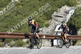 Foto #2808546 | 04-09-2022 10:00 | Passo Dello Stelvio - Waterfall Kehre BICYCLES
