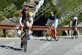 Photo #2183708 | 25-06-2022 09:40 | Passo Dello Stelvio - Waterfall curve BICYCLES