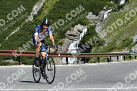 Photo #2317973 | 16-07-2022 10:11 | Passo Dello Stelvio - Waterfall curve BICYCLES