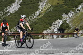 Photo #2783977 | 30-08-2022 10:14 | Passo Dello Stelvio - Waterfall curve BICYCLES