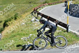 Foto #2605300 | 12-08-2022 10:23 | Passo Dello Stelvio - Waterfall Kehre BICYCLES