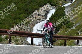 Fotó #4101160 | 31-08-2023 11:23 | Passo Dello Stelvio - Vízesés kanyar Bicajosok