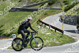 Photo #2207090 | 30-06-2022 10:00 | Passo Dello Stelvio - Waterfall curve BICYCLES