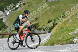 Photo #2382794 | 24-07-2022 11:25 | Passo Dello Stelvio - Waterfall curve BICYCLES