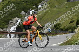 Photo #3618240 | 29-07-2023 10:20 | Passo Dello Stelvio - Waterfall curve BICYCLES