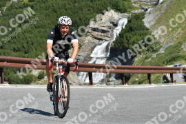 Photo #2368583 | 22-07-2022 10:12 | Passo Dello Stelvio - Waterfall curve BICYCLES