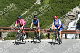 Photo #2242720 | 06-07-2022 10:33 | Passo Dello Stelvio - Waterfall curve BICYCLES