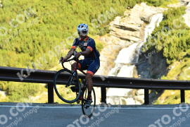 Photo #4003204 | 21-08-2023 09:42 | Passo Dello Stelvio - Waterfall curve BICYCLES