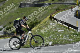 Photo #3360783 | 05-07-2023 10:39 | Passo Dello Stelvio - Waterfall curve BICYCLES