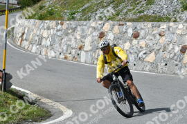 Photo #2385393 | 24-07-2022 16:18 | Passo Dello Stelvio - Waterfall curve BICYCLES