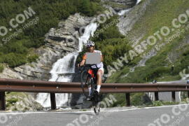 Photo #3279873 | 29-06-2023 09:38 | Passo Dello Stelvio - Waterfall curve BICYCLES