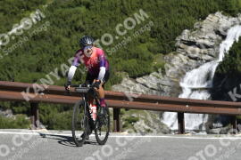 Photo #3603604 | 28-07-2023 10:01 | Passo Dello Stelvio - Waterfall curve BICYCLES