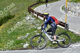 Photo #2192146 | 25-06-2022 13:34 | Passo Dello Stelvio - Waterfall curve BICYCLES