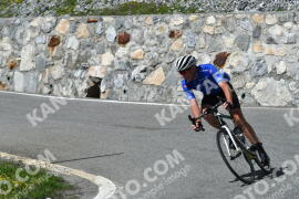Photo #2151951 | 18-06-2022 15:47 | Passo Dello Stelvio - Waterfall curve BICYCLES
