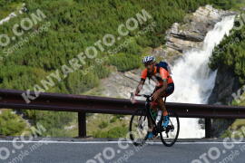 Photo #3933147 | 18-08-2023 09:33 | Passo Dello Stelvio - Waterfall curve BICYCLES