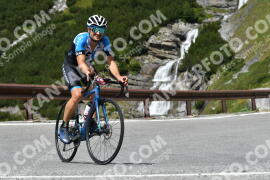 Photo #2418408 | 27-07-2022 12:45 | Passo Dello Stelvio - Waterfall curve BICYCLES