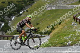 Photo #2645343 | 14-08-2022 15:59 | Passo Dello Stelvio - Waterfall curve BICYCLES