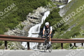 Photo #3578786 | 26-07-2023 10:25 | Passo Dello Stelvio - Waterfall curve BICYCLES