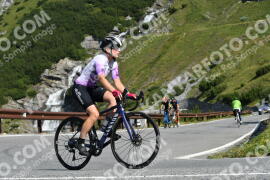 Photo #2380988 | 24-07-2022 10:06 | Passo Dello Stelvio - Waterfall curve BICYCLES