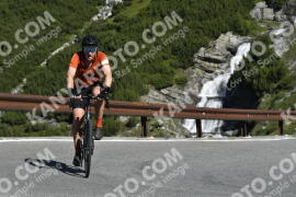 Photo #3602991 | 28-07-2023 09:49 | Passo Dello Stelvio - Waterfall curve BICYCLES