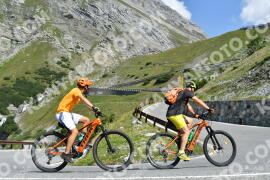 Photo #2398671 | 25-07-2022 10:47 | Passo Dello Stelvio - Waterfall curve BICYCLES