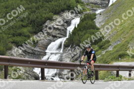 Foto #3719588 | 03-08-2023 12:37 | Passo Dello Stelvio - Waterfall Kehre BICYCLES
