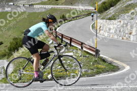 Fotó #2084845 | 04-06-2022 16:00 | Passo Dello Stelvio - Vízesés kanyar Bicajosok