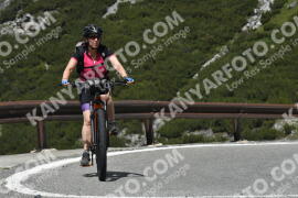 Fotó #3354312 | 04-07-2023 11:35 | Passo Dello Stelvio - Vízesés kanyar Bicajosok
