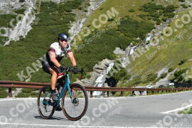 Photo #2696953 | 21-08-2022 10:21 | Passo Dello Stelvio - Waterfall curve BICYCLES