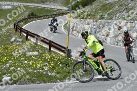 Photo #3535432 | 18-07-2023 14:19 | Passo Dello Stelvio - Waterfall curve BICYCLES