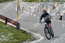 Photo #2385244 | 24-07-2022 16:05 | Passo Dello Stelvio - Waterfall curve BICYCLES