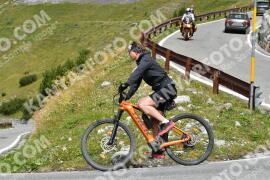 Photo #2682724 | 17-08-2022 12:04 | Passo Dello Stelvio - Waterfall curve BICYCLES