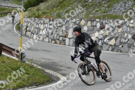 Photo #3661660 | 30-07-2023 10:15 | Passo Dello Stelvio - Waterfall curve BICYCLES