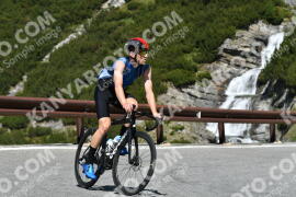 Photo #2137390 | 17-06-2022 11:37 | Passo Dello Stelvio - Waterfall curve BICYCLES