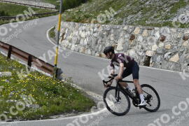 Photo #3557575 | 23-07-2023 16:18 | Passo Dello Stelvio - Waterfall curve BICYCLES